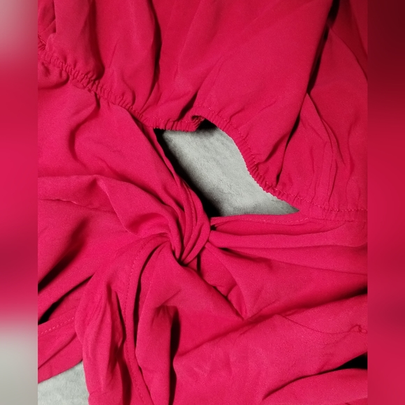 Open Shoulder Knot Dress - Picture 2 of 5